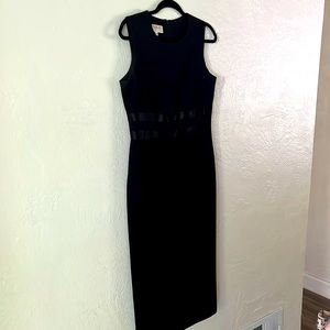 Sleeveless Black Dress